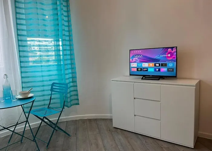 Studio Centre Hotel *