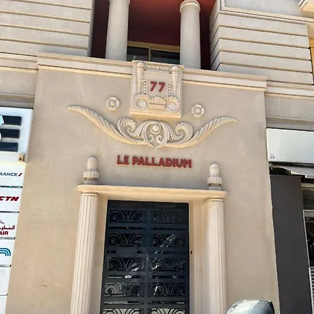 Studio Centre Szálloda *